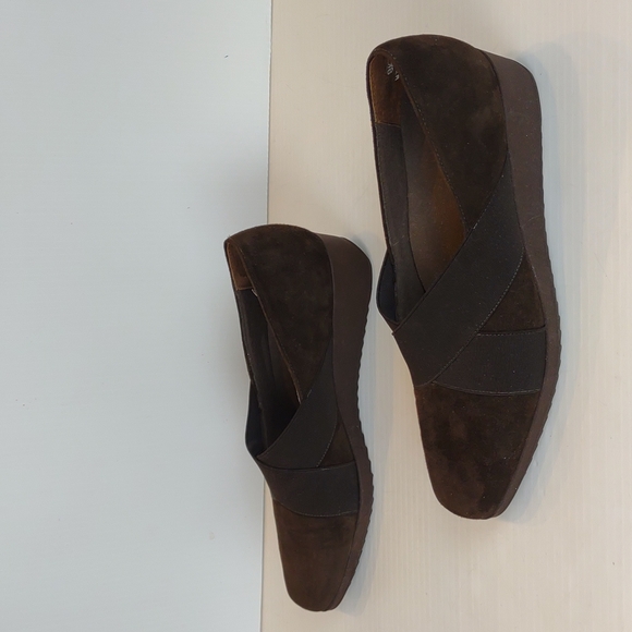 Munro American Zena Brwn Suede Slip-On Walking Wedge Black Elastic Crossing Gore - Picture 7 of 16